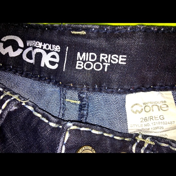 WAREHOUSE ONE NWOT MID RISE BOOT JEANS Size 26”WX32”L - Picture 4 of 7